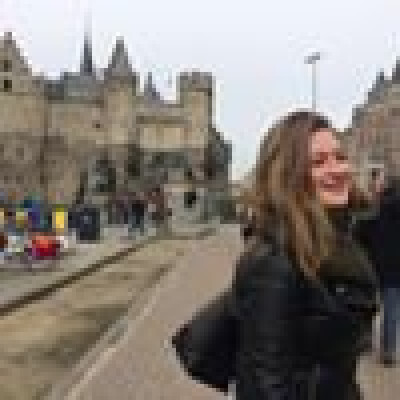 Manon  is looking for a Rental Property / Studio / Apartment in Utrecht