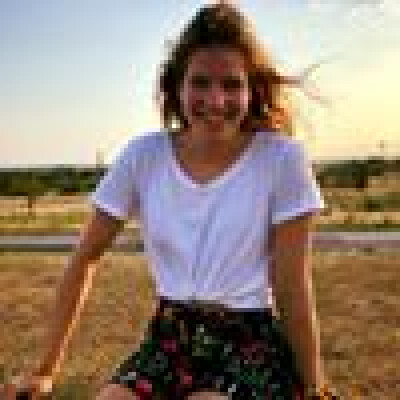 Elisa is looking for ::/str_naun(Room / Studio / HouseBoat)::\ in Utrecht